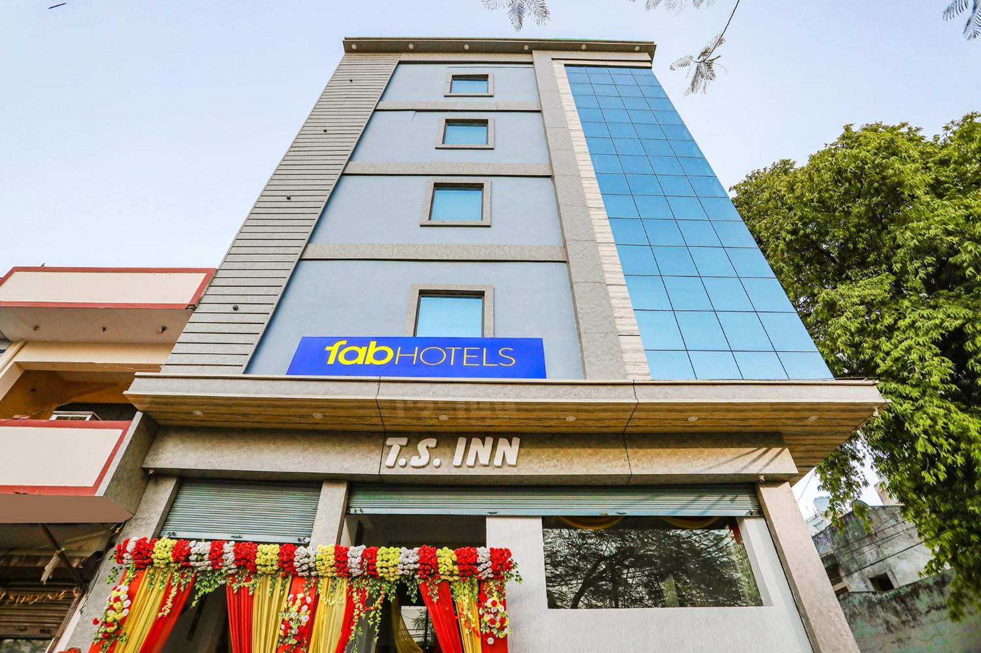 Fabhotel Ts Inn Faithfulganj Exterior photo