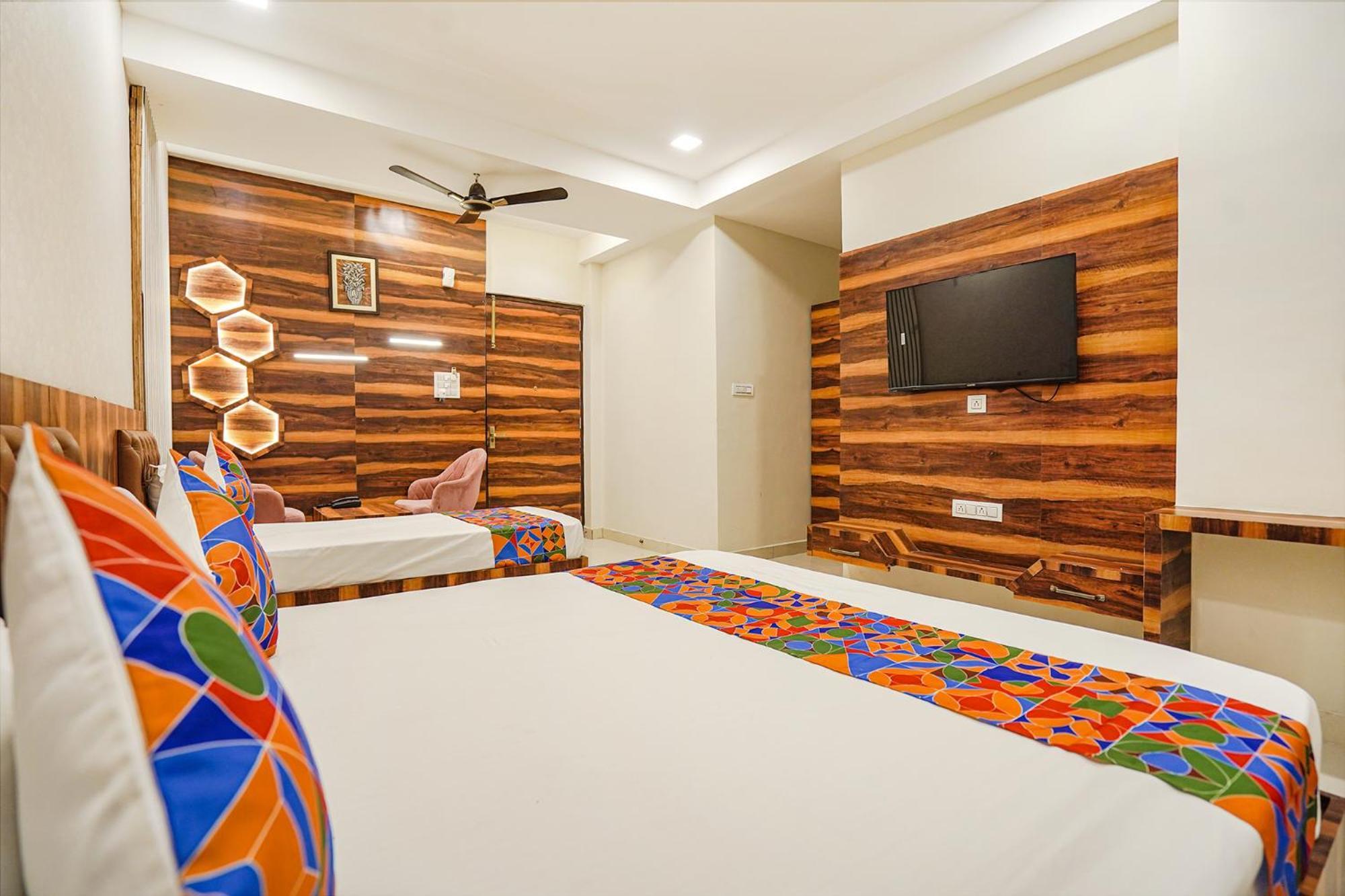 Fabhotel Ts Inn Faithfulganj Exterior photo