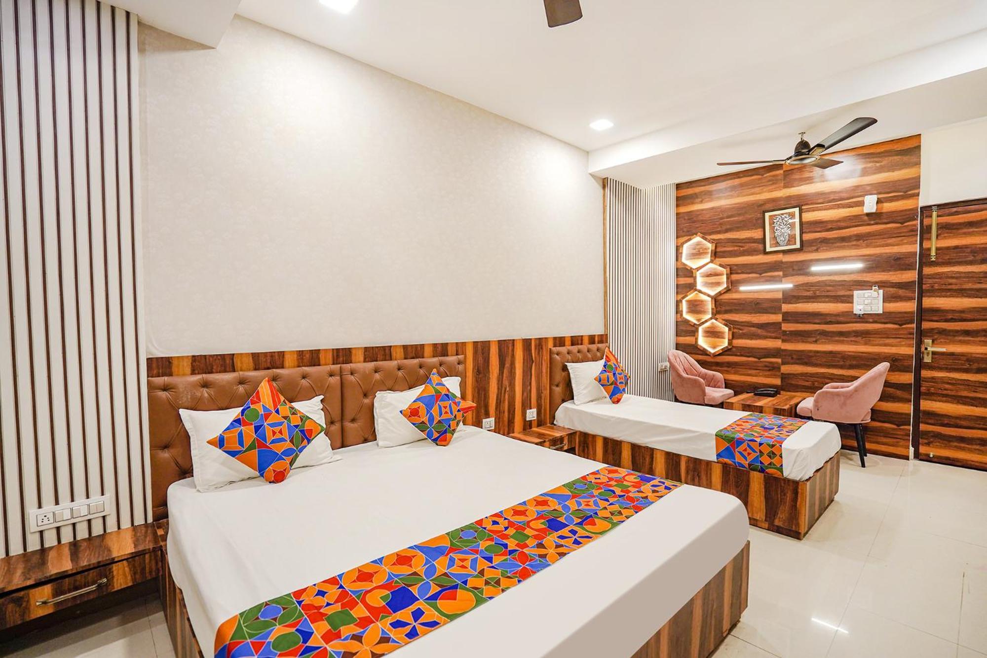 Fabhotel Ts Inn Faithfulganj Exterior photo